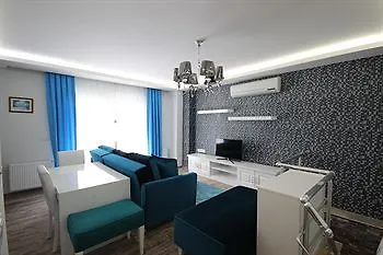 Apartment By Pegasus Beach Flats