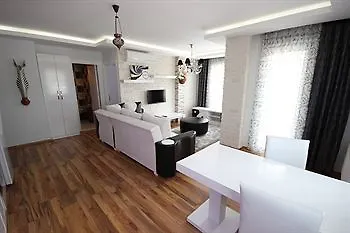 By Pegasus Beach Flats Apartment *