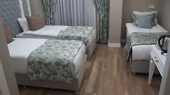 Apartment By Pegasus Beach Flats *